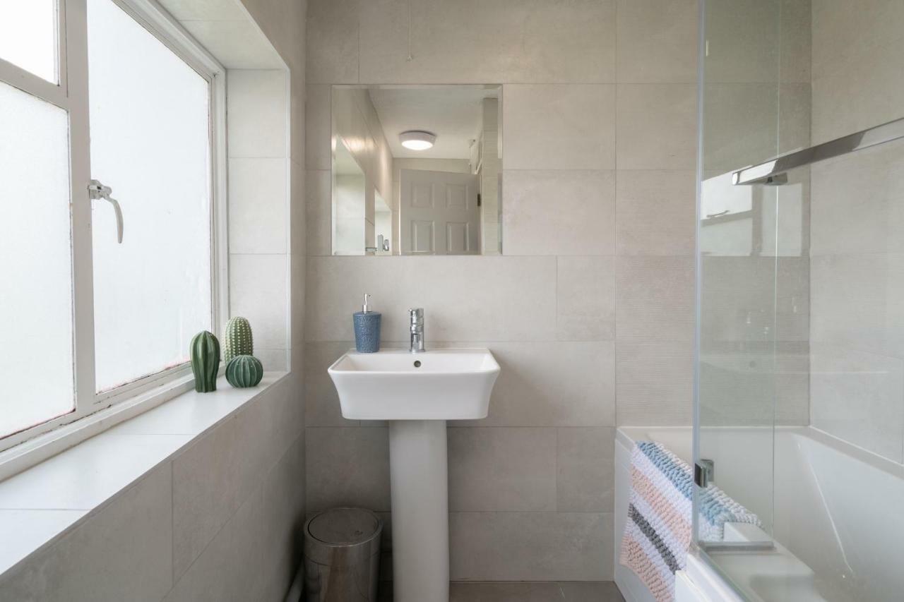 Henley Self Catering House Villa Ngoại thất bức ảnh